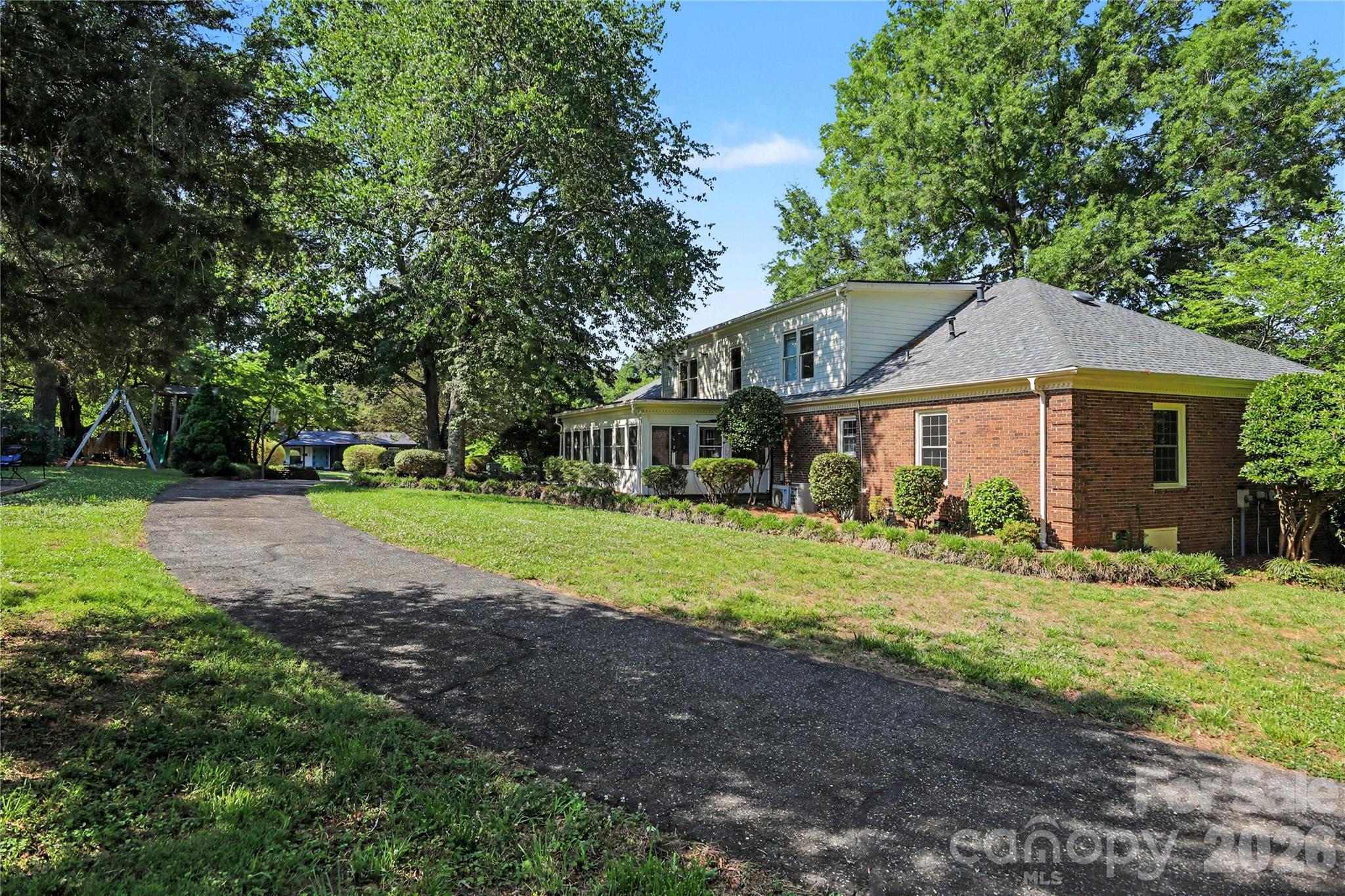 930 Scotch Drive — Gastonia