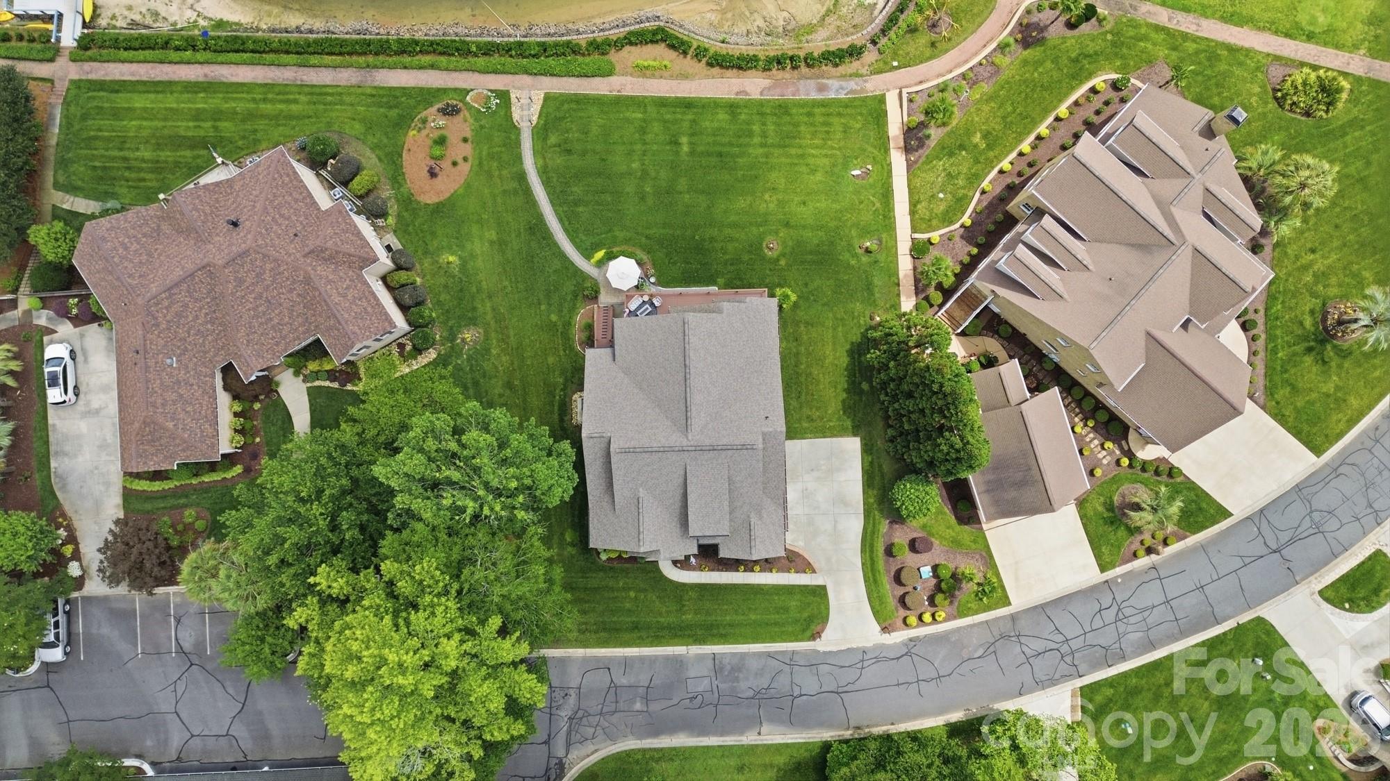 913 Lake Club Drive — Rock Hill