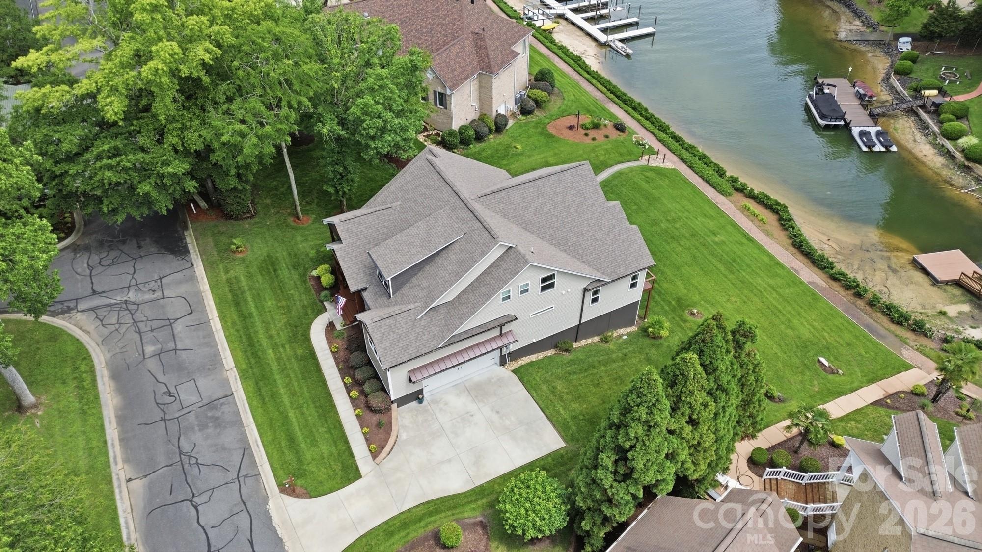 913 Lake Club Drive — Rock Hill