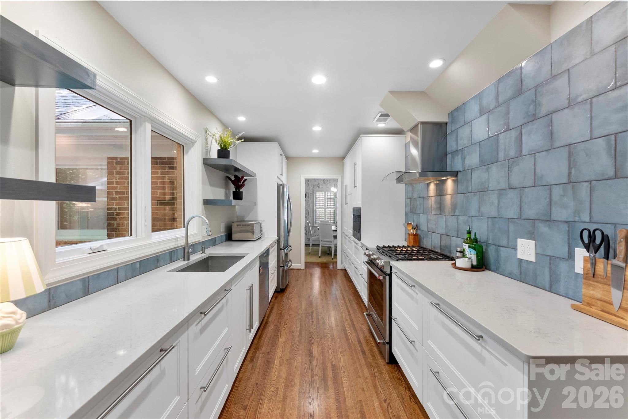 6613 Rocky Falls Road — Charlotte