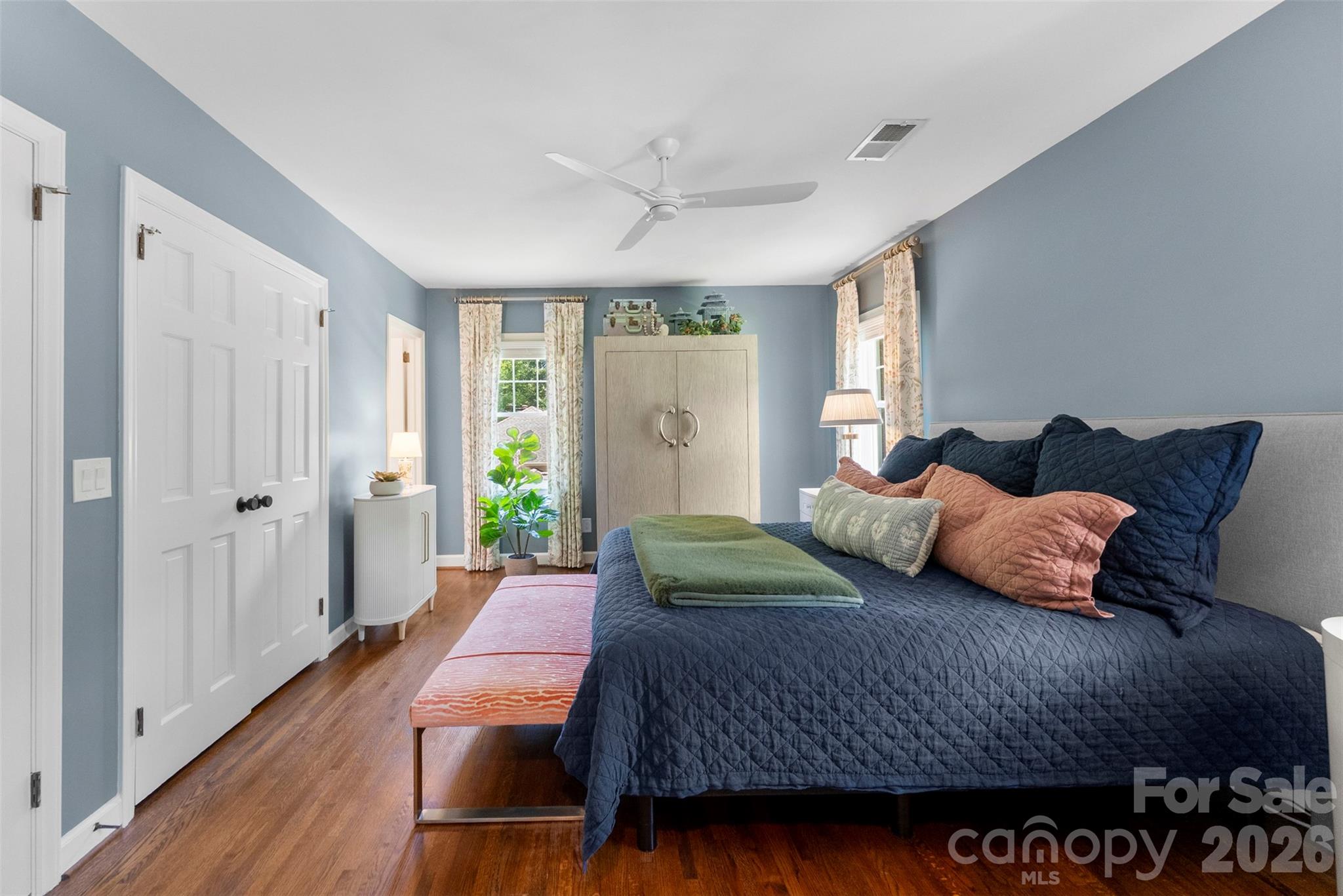 6613 Rocky Falls Road — Charlotte