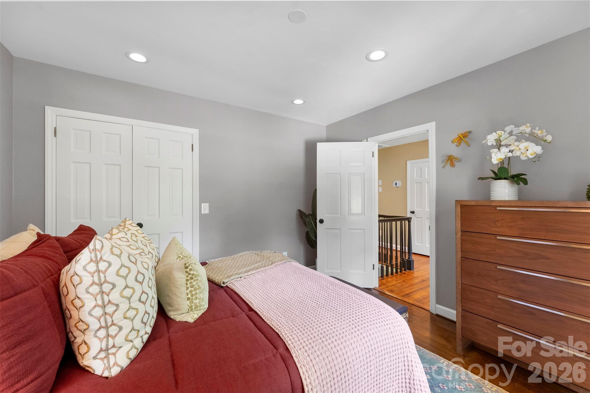 6613 Rocky Falls Road — Charlotte