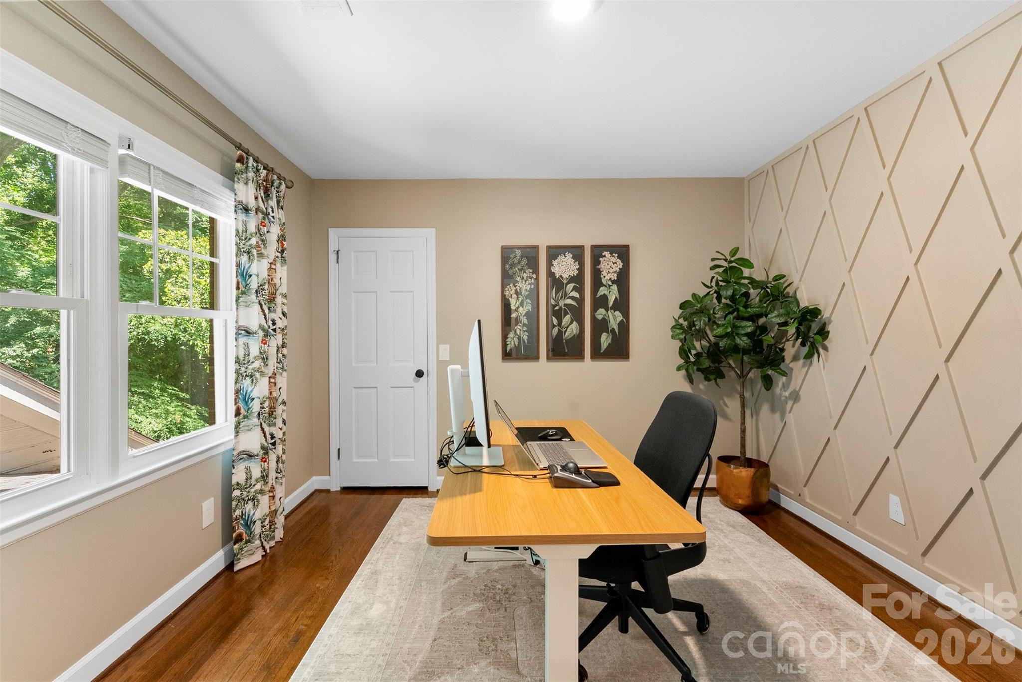 6613 Rocky Falls Road — Charlotte