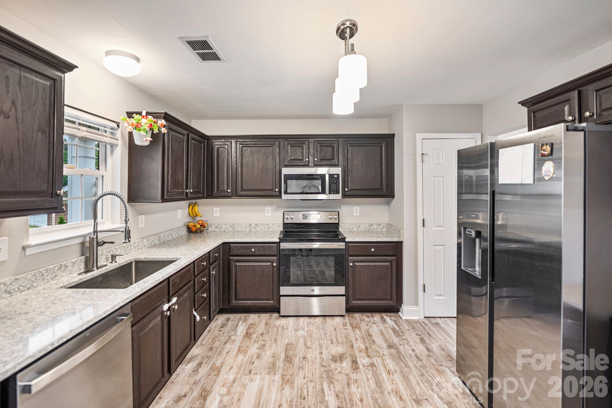 415 Courtland Court — Kannapolis