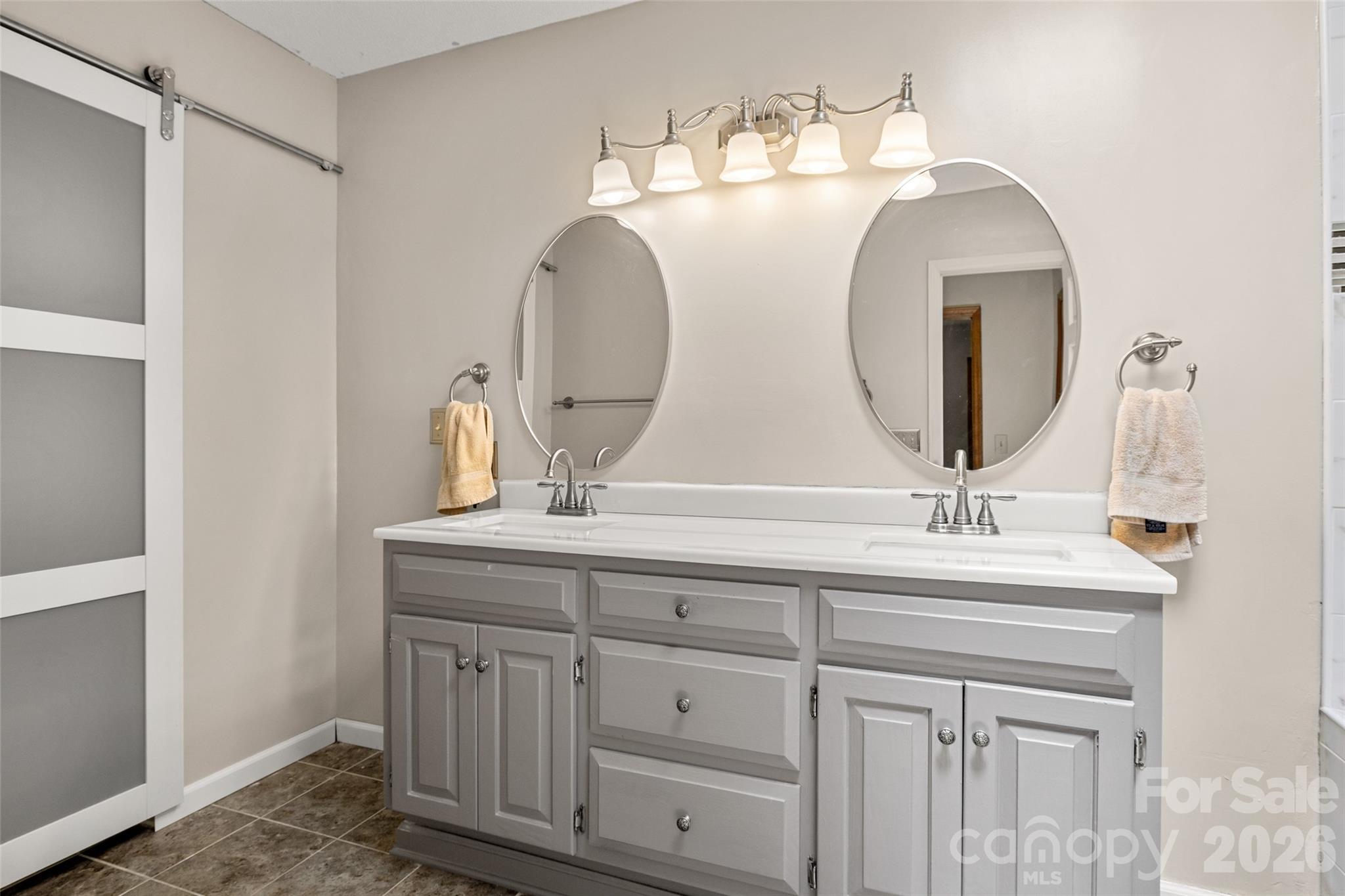 1333 Rabbit Run Road — York