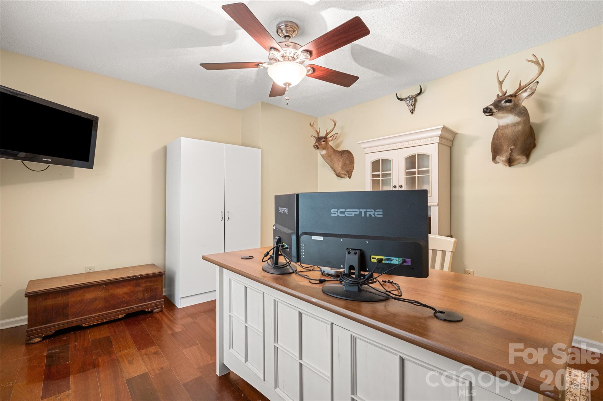 1333 Rabbit Run Road — York