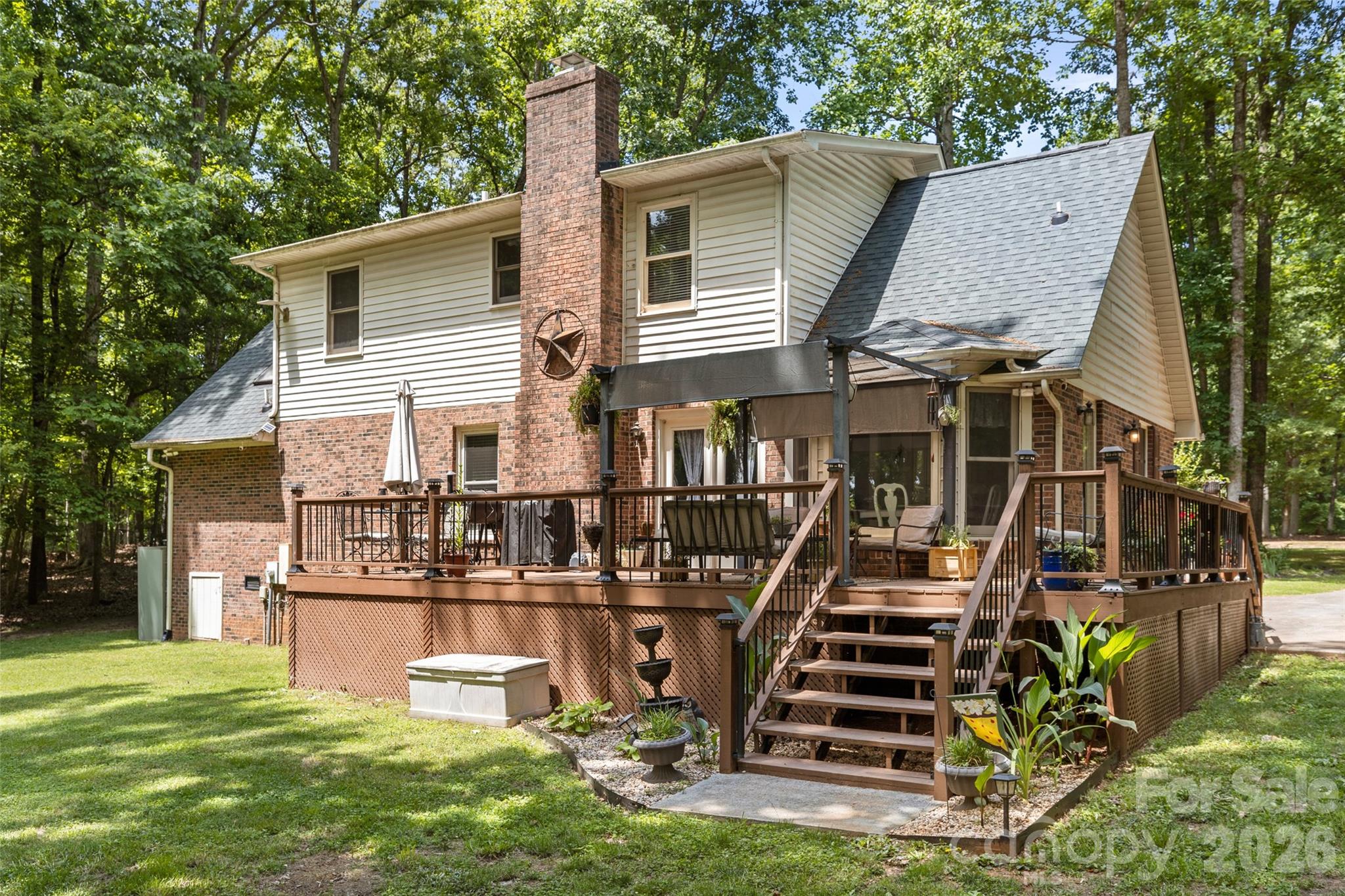 1333 Rabbit Run Road — York