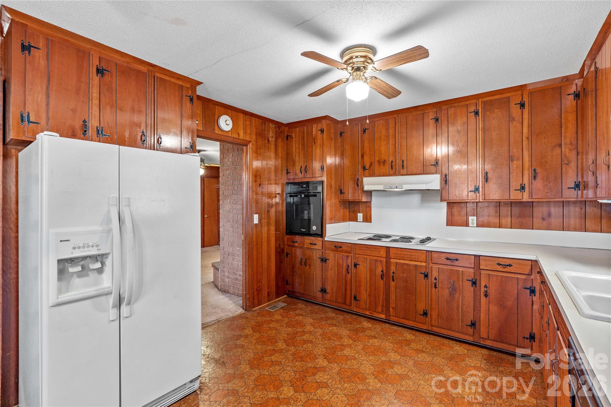 1059 Shearers Road — Mooresville