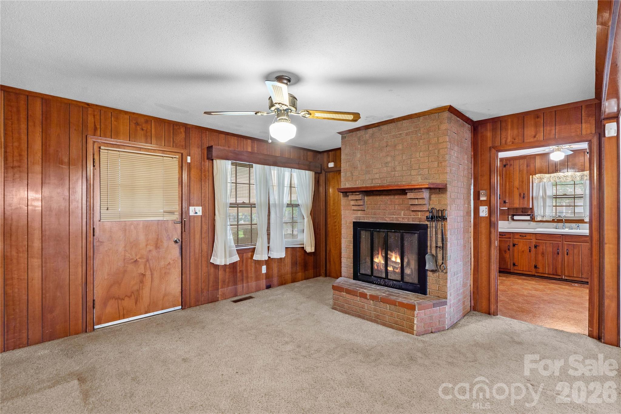 1059 Shearers Road — Mooresville