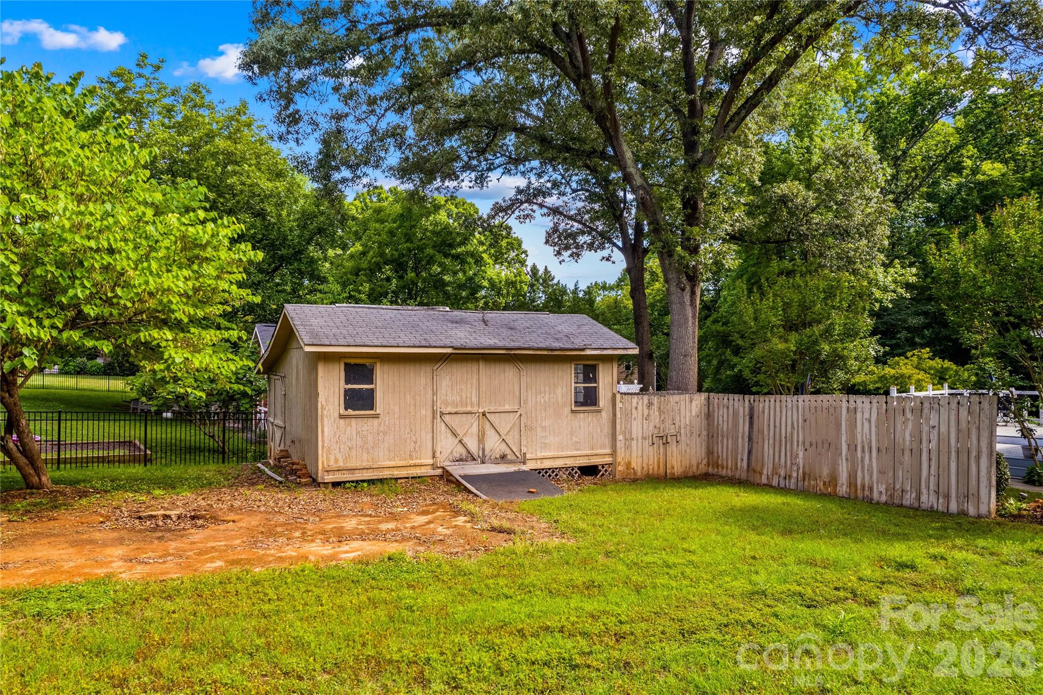 1059 Shearers Road — Mooresville
