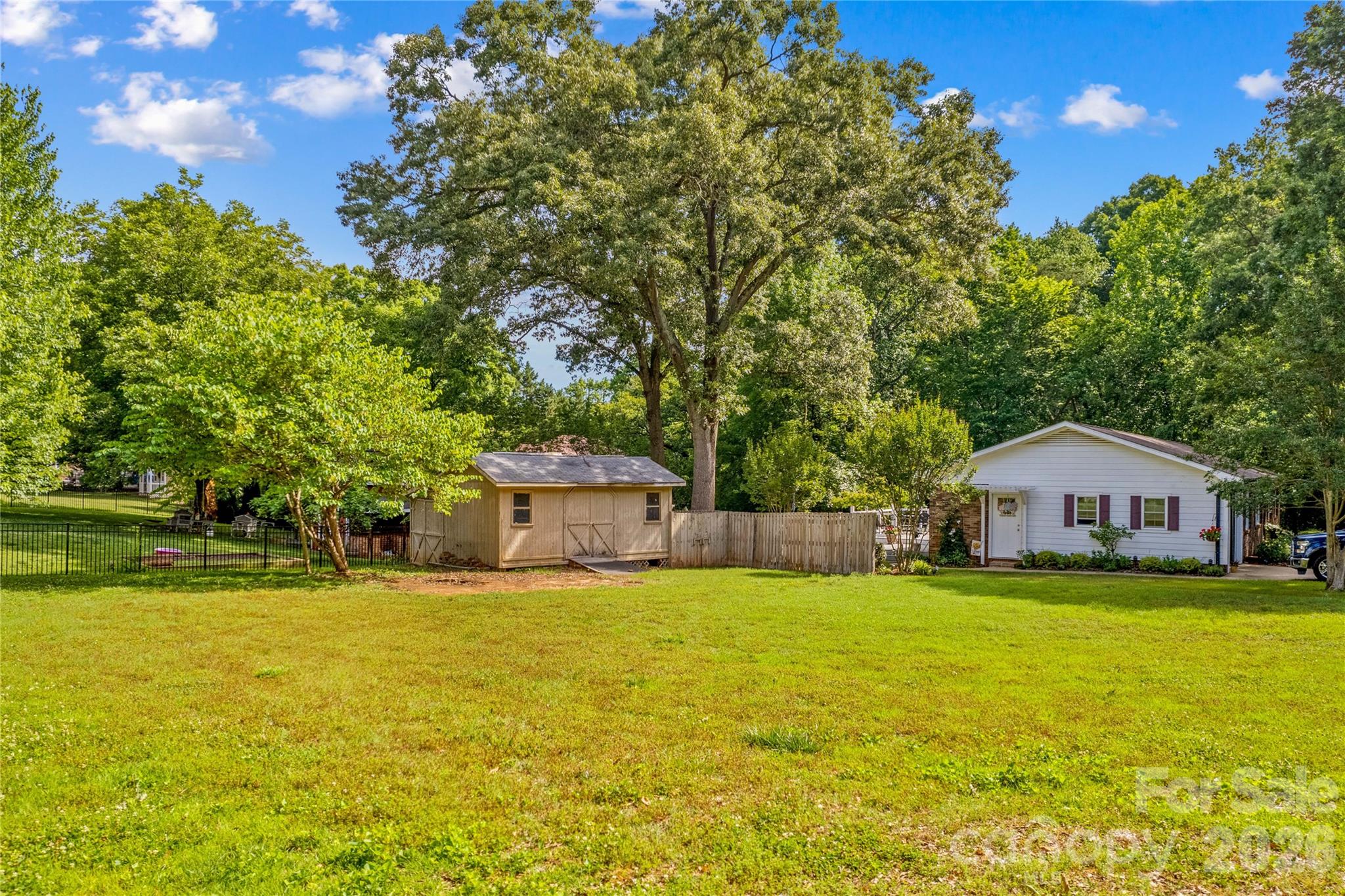 1059 Shearers Road — Mooresville