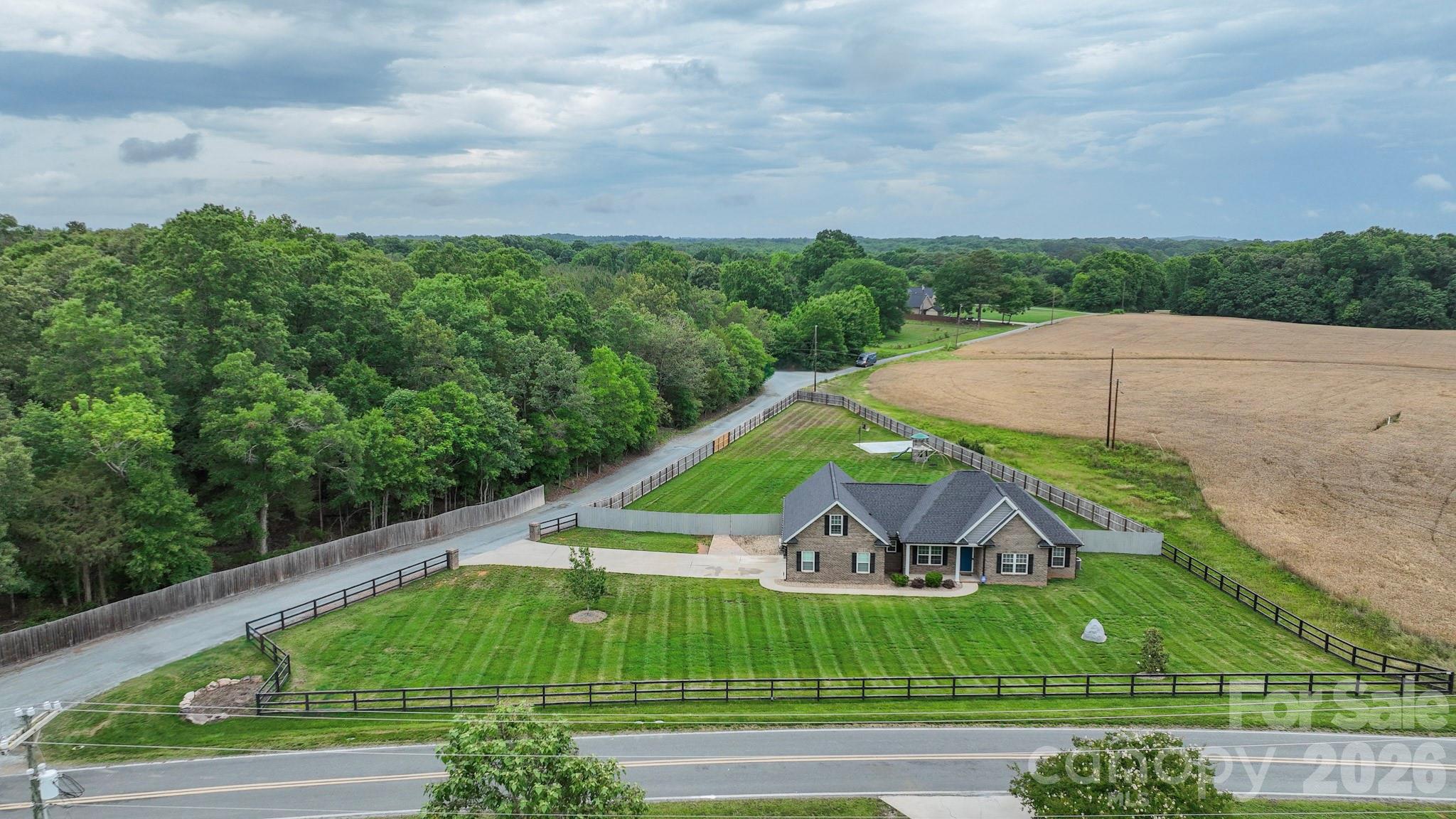 3426 Rilla Hamilton Road — Monroe