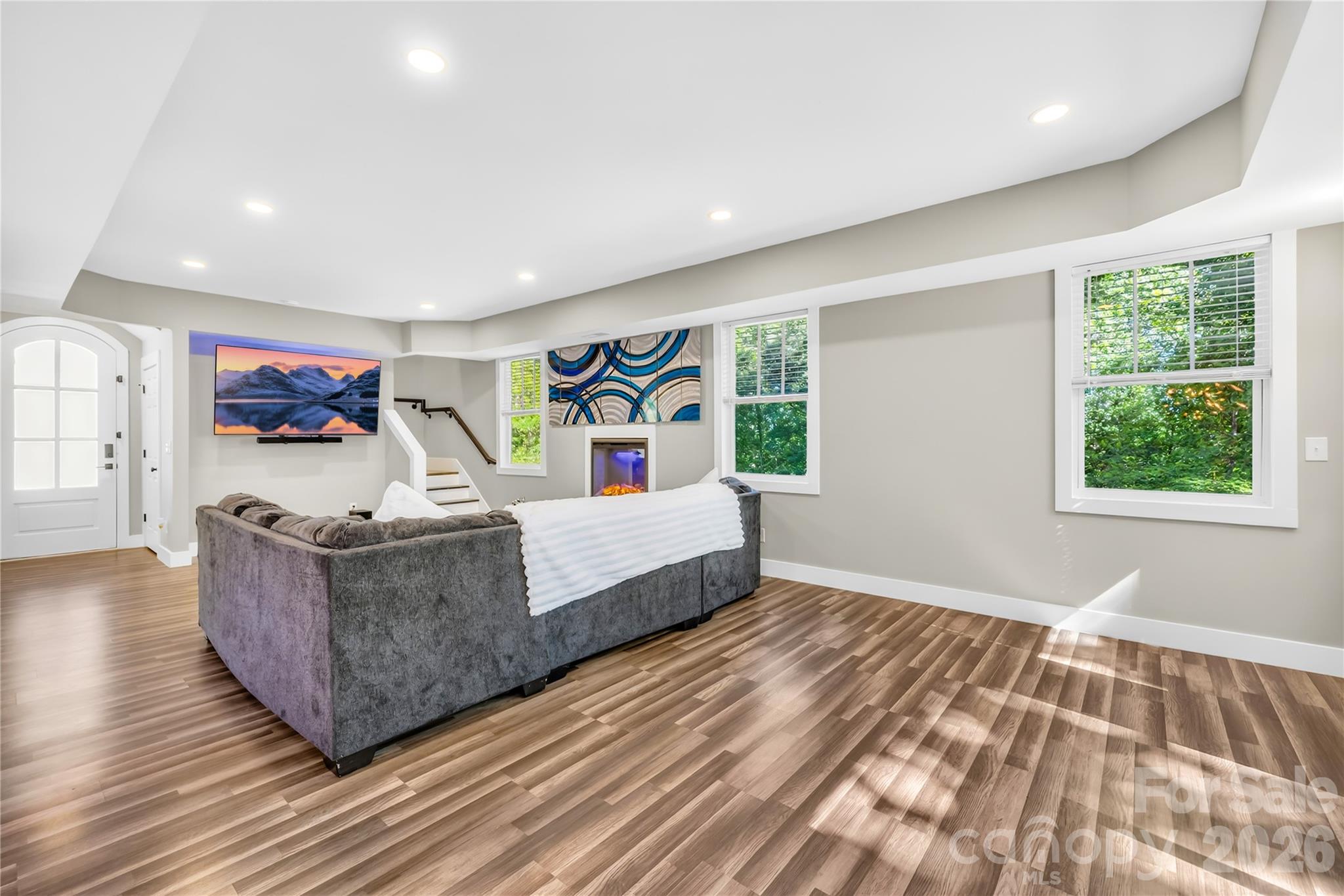 2101 Highland View Lane — Charlotte