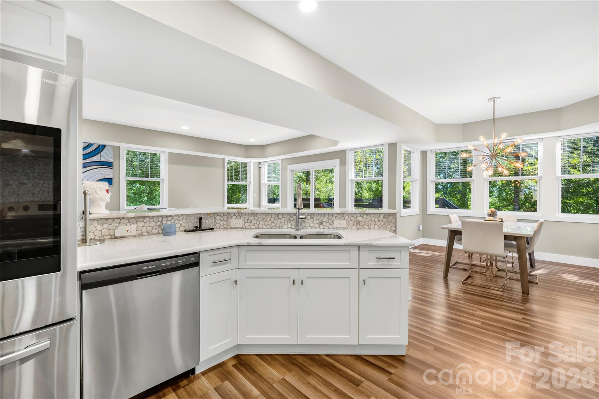 2101 Highland View Lane — Charlotte