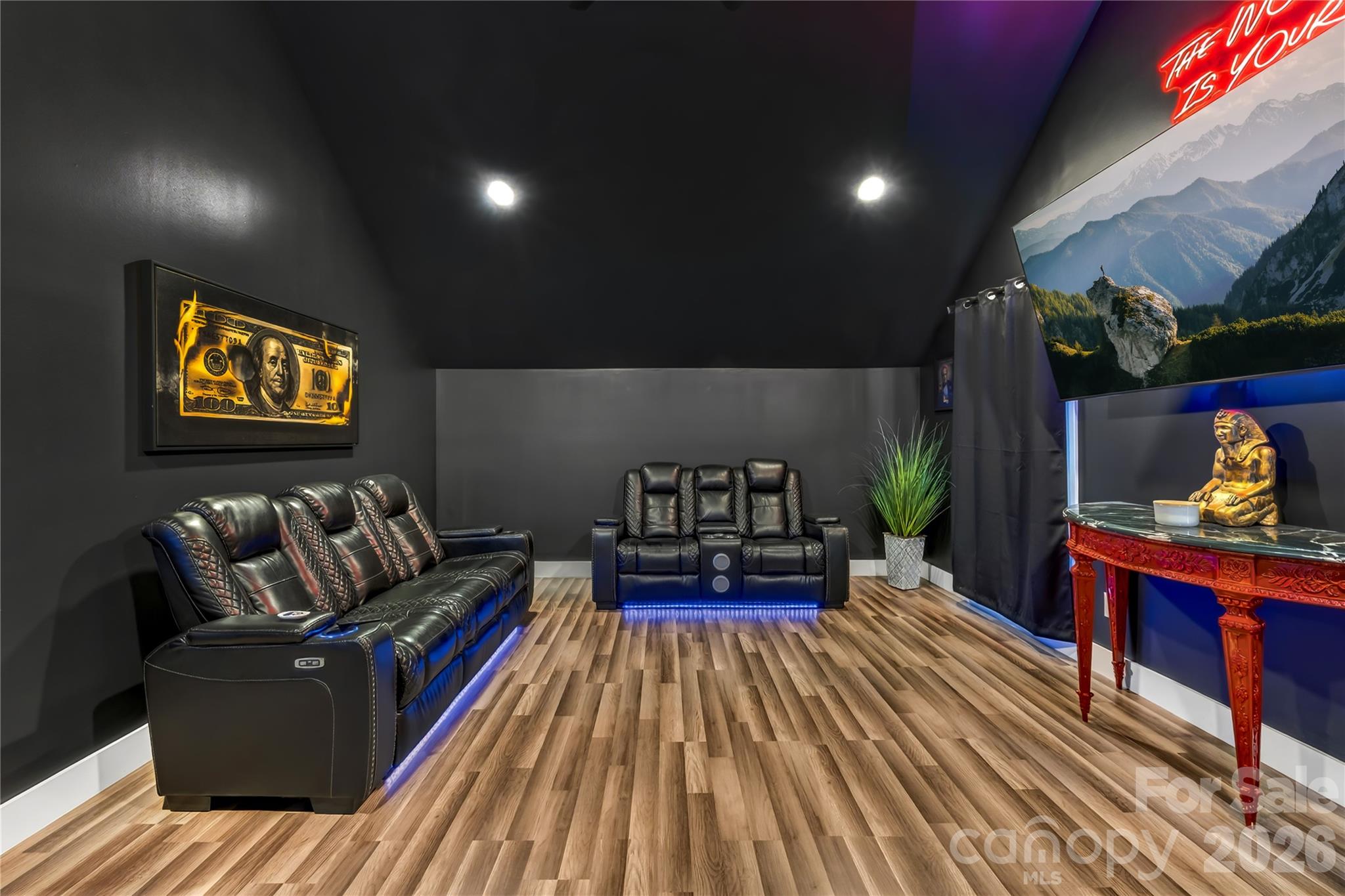 2101 Highland View Lane — Charlotte
