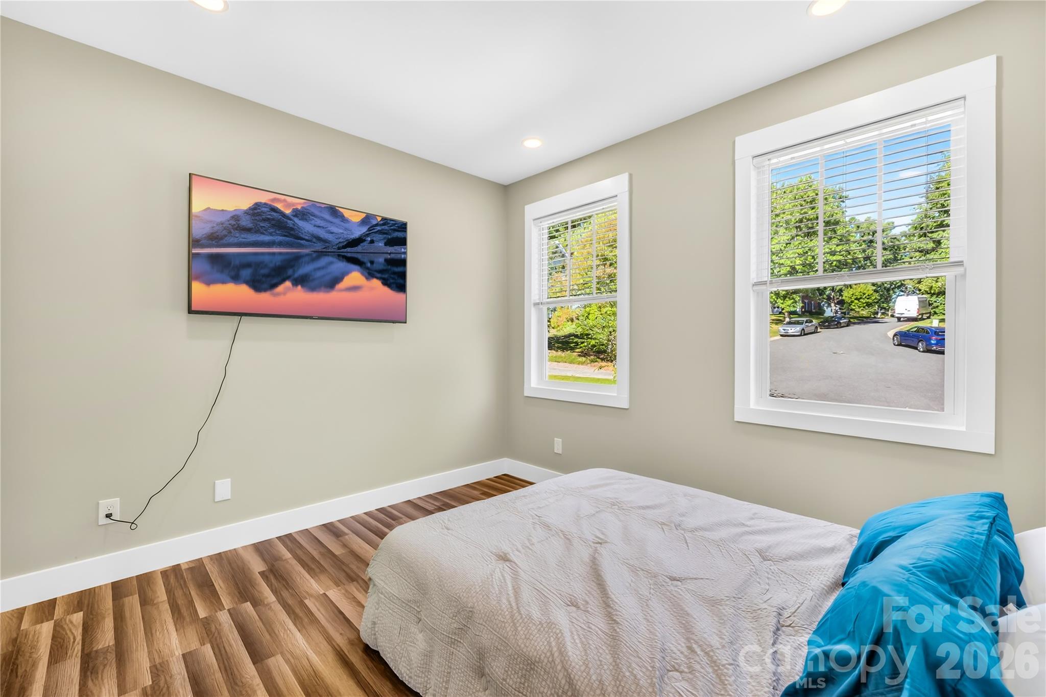 2101 Highland View Lane — Charlotte