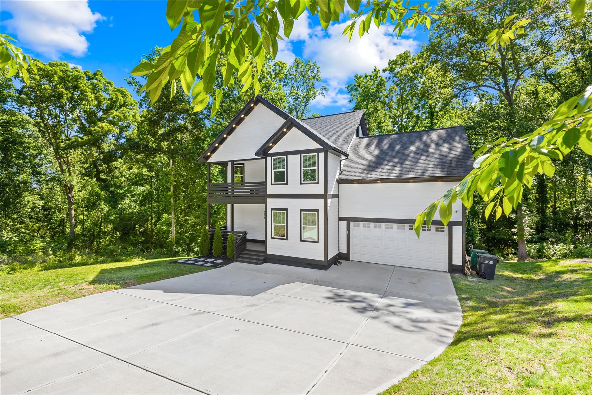 2101 Highland View Lane — Charlotte