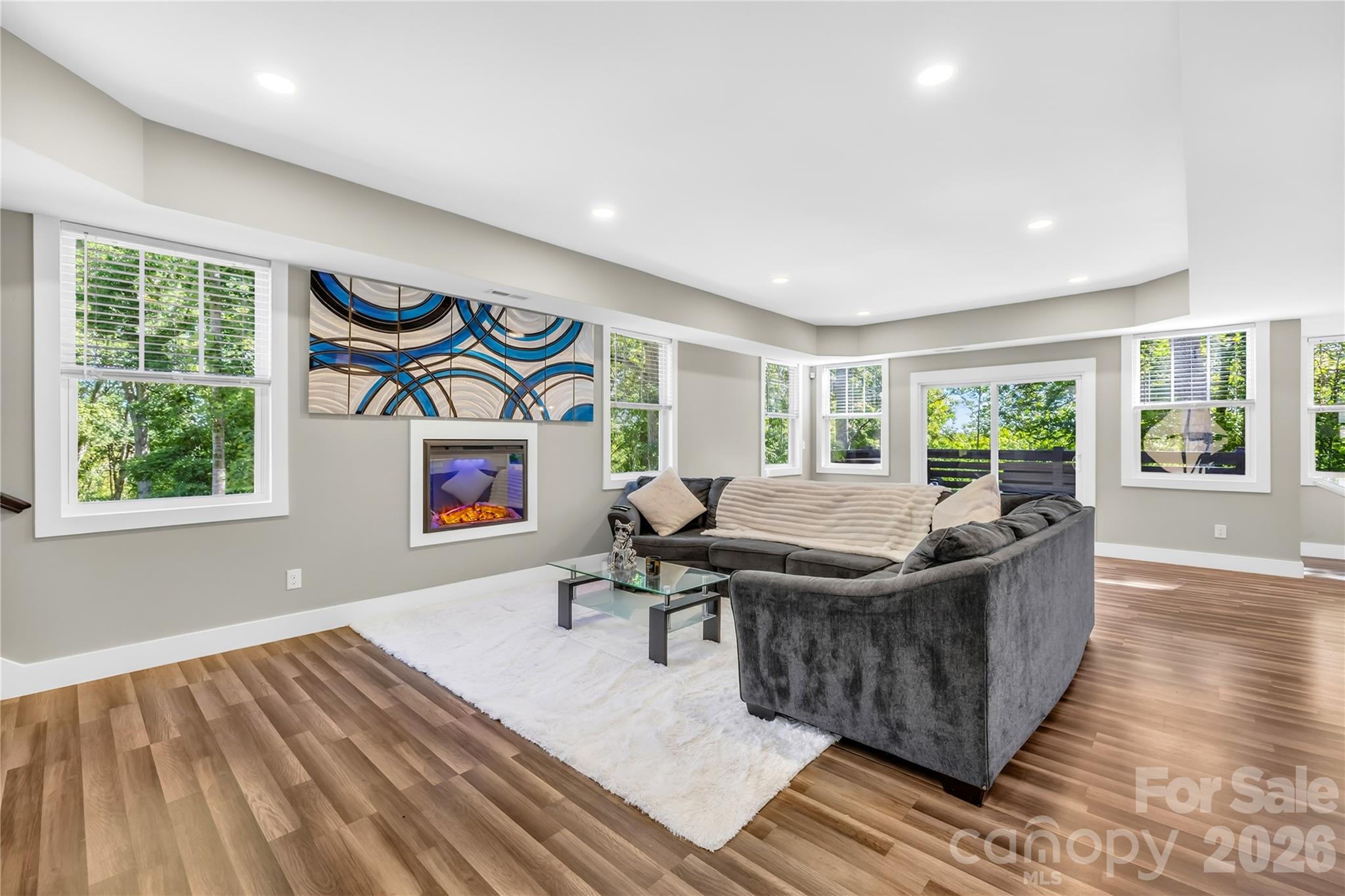 2101 Highland View Lane — Charlotte