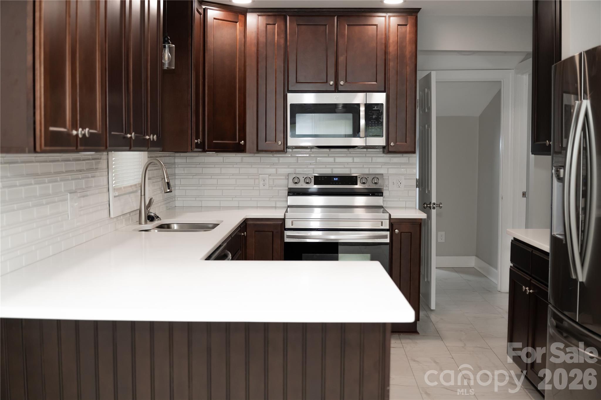 1215 W 4th Avenue — Gastonia