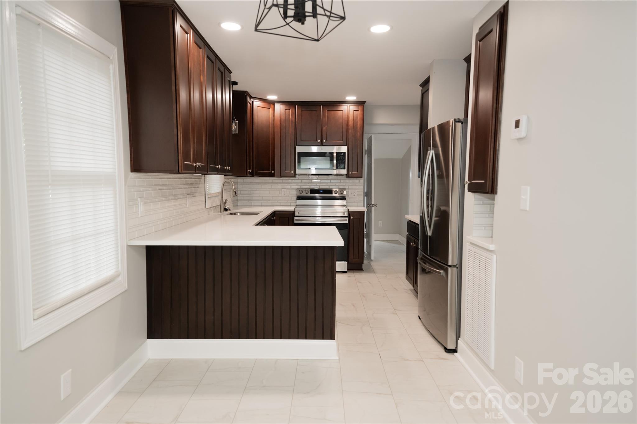 1215 W 4th Avenue — Gastonia
