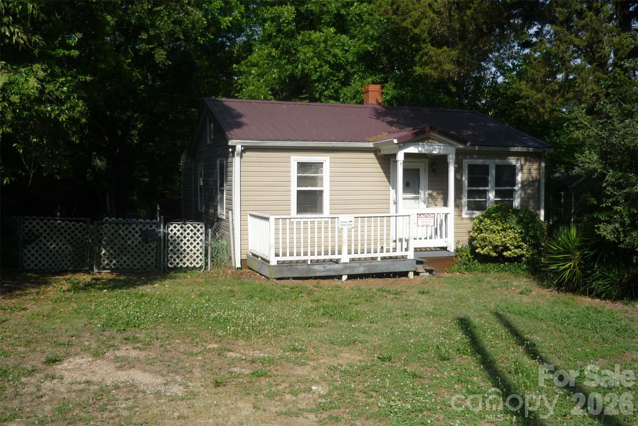 407 N Pear Street — Gastonia