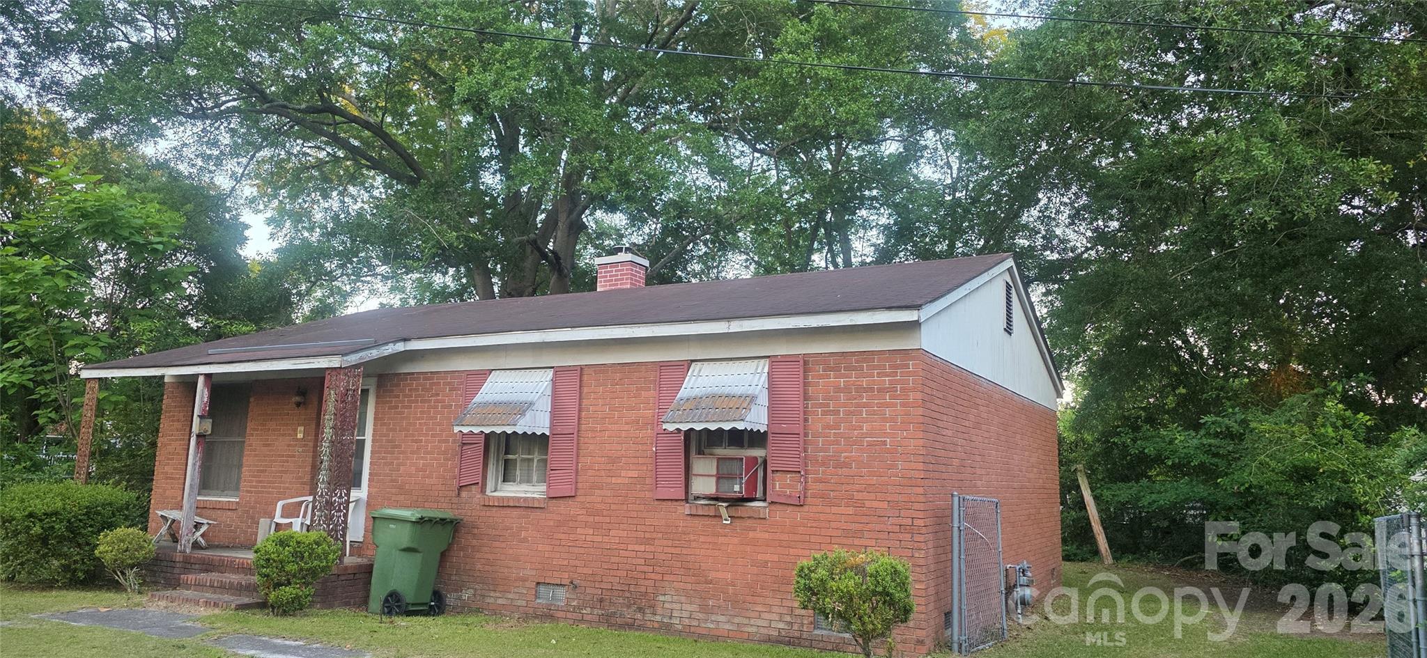 806 N Brunson Street — Florence