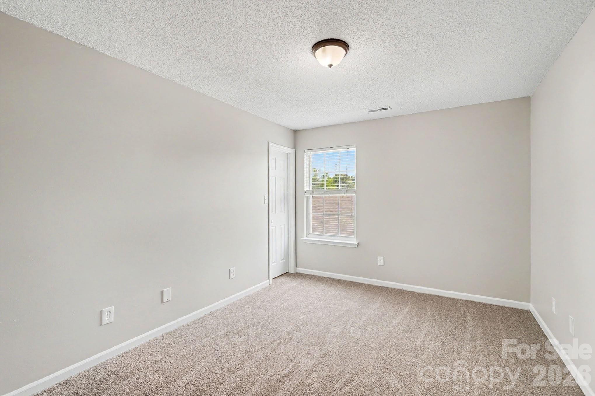 9828 Aventide Lane — Charlotte