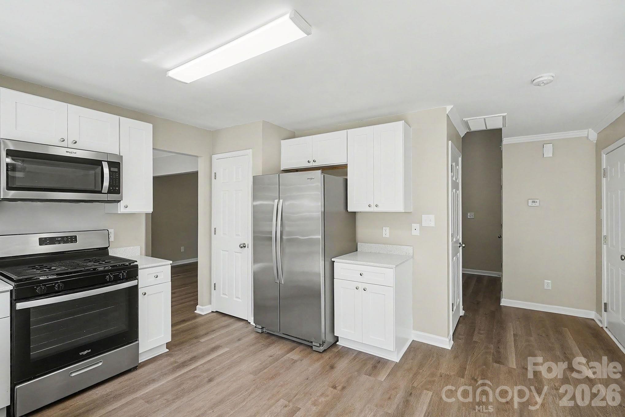 9828 Aventide Lane — Charlotte
