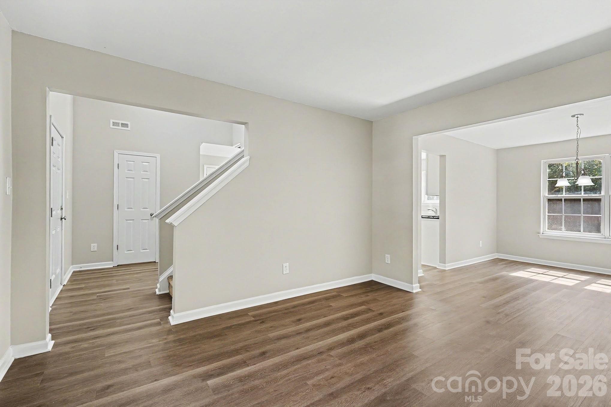 9828 Aventide Lane — Charlotte