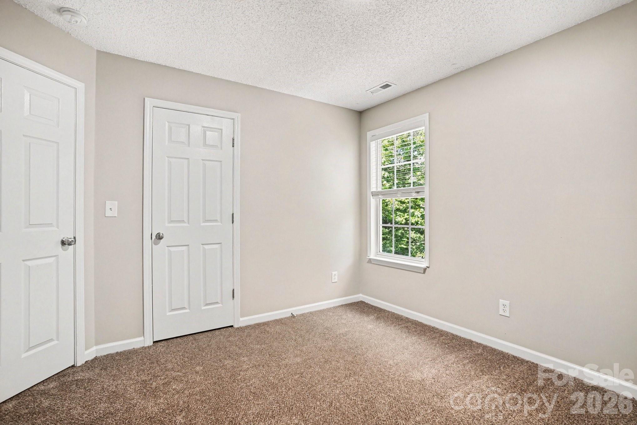 12505 Britton Wood Place — Charlotte