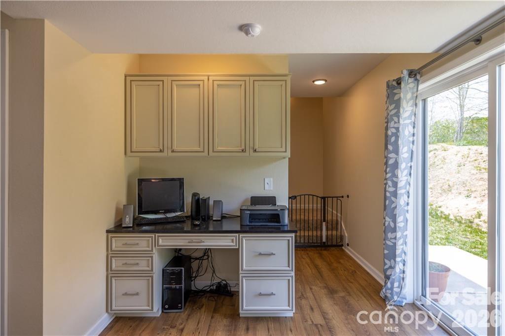 101 Towne Place — Clyde