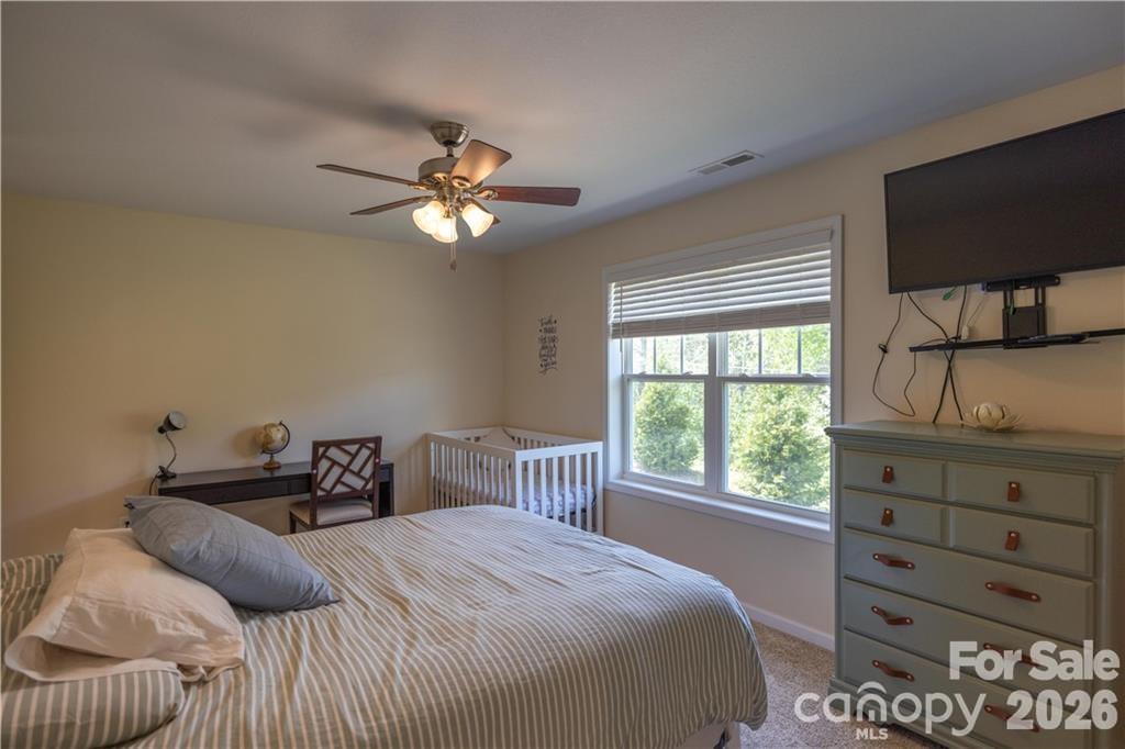 101 Towne Place — Clyde