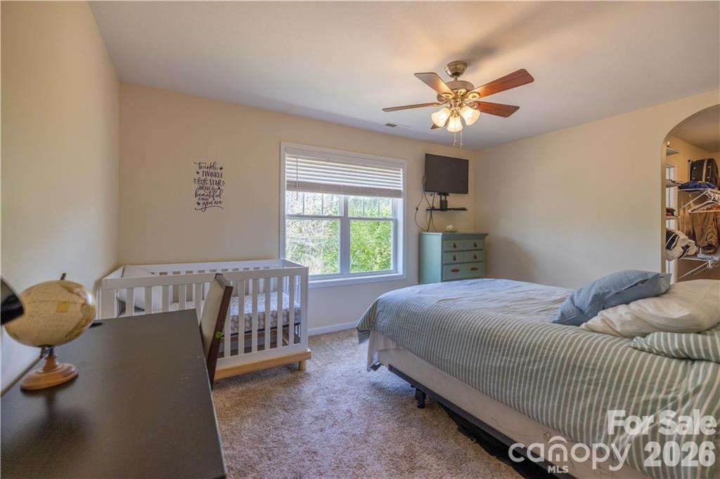 101 Towne Place — Clyde