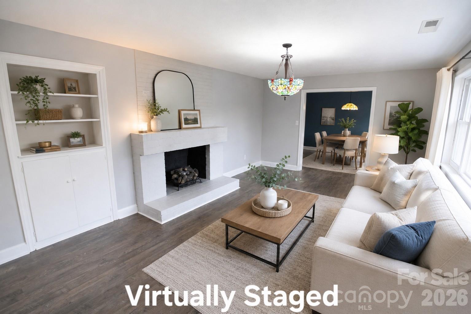 2727 N Moore Road — Robbins