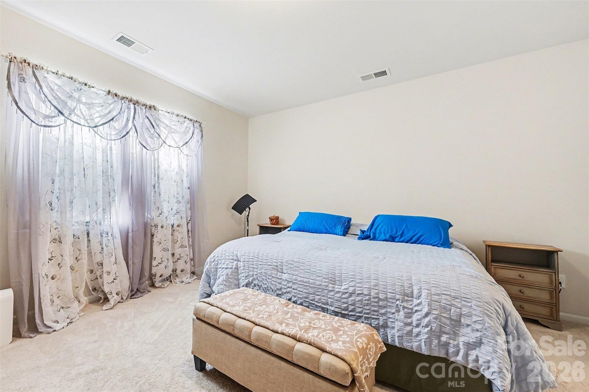 14204 Southbridge Forest Drive — Charlotte