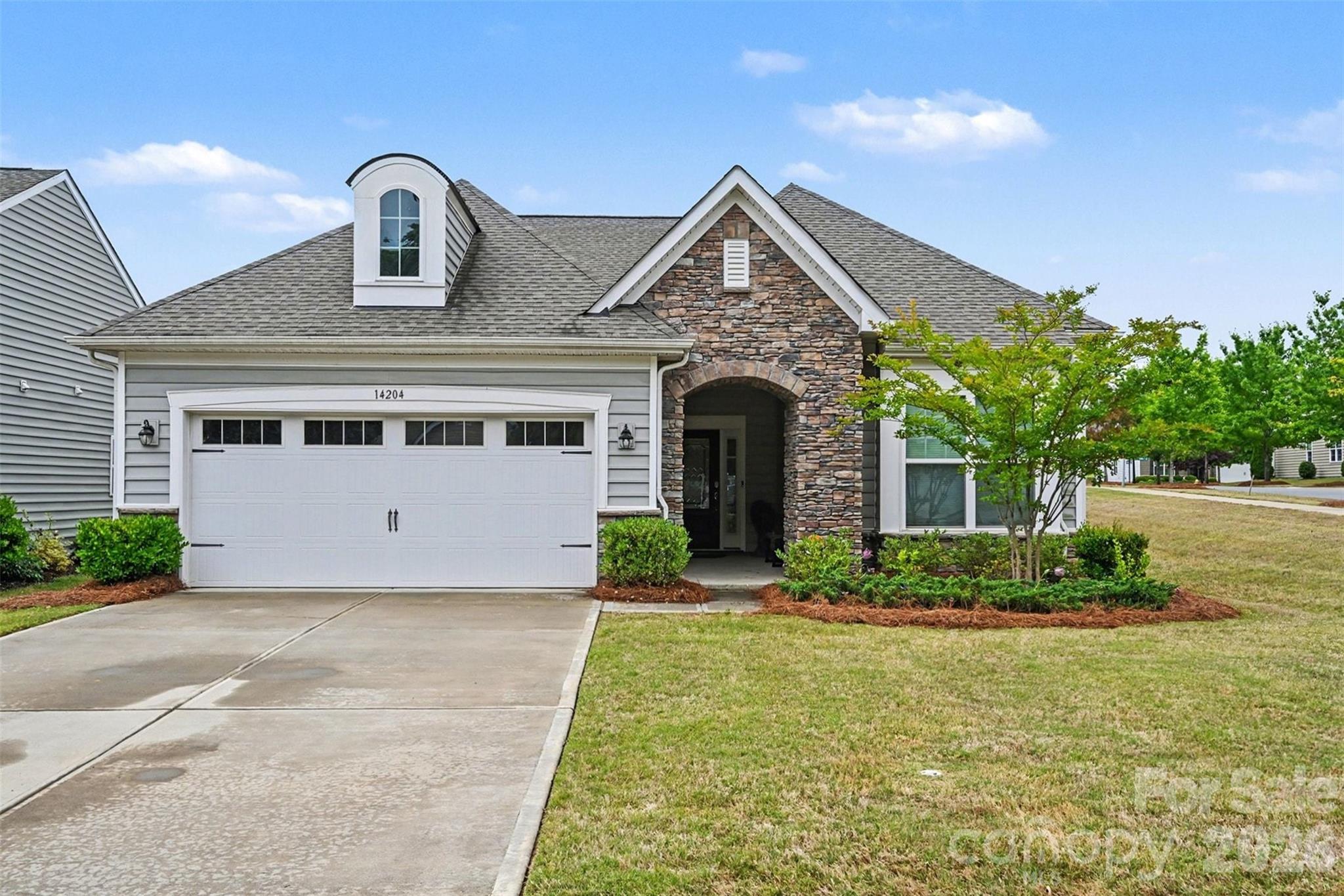 14204 Southbridge Forest Drive — Charlotte