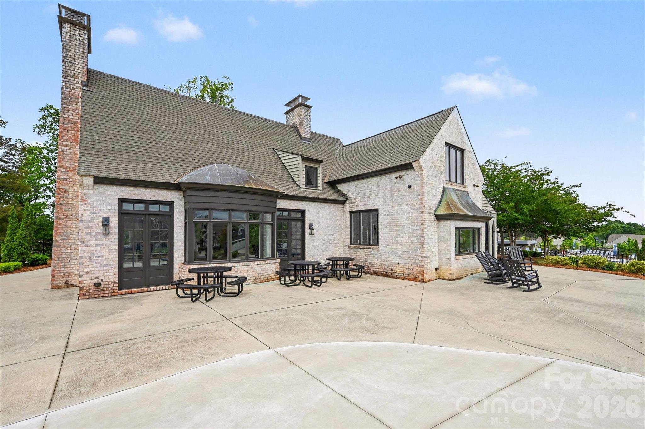 14204 Southbridge Forest Drive — Charlotte