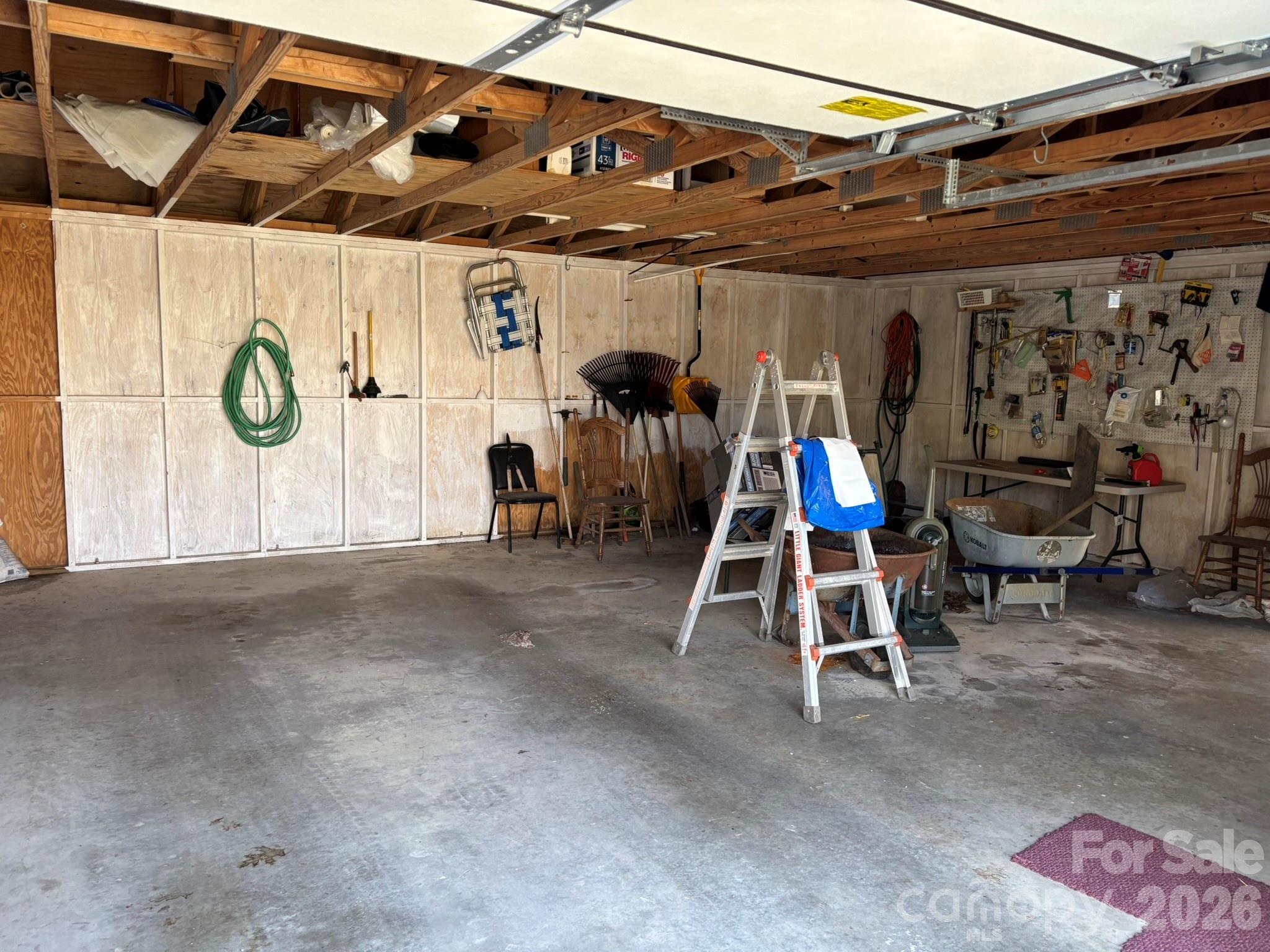 120 Kimberly Drive — Bryson City