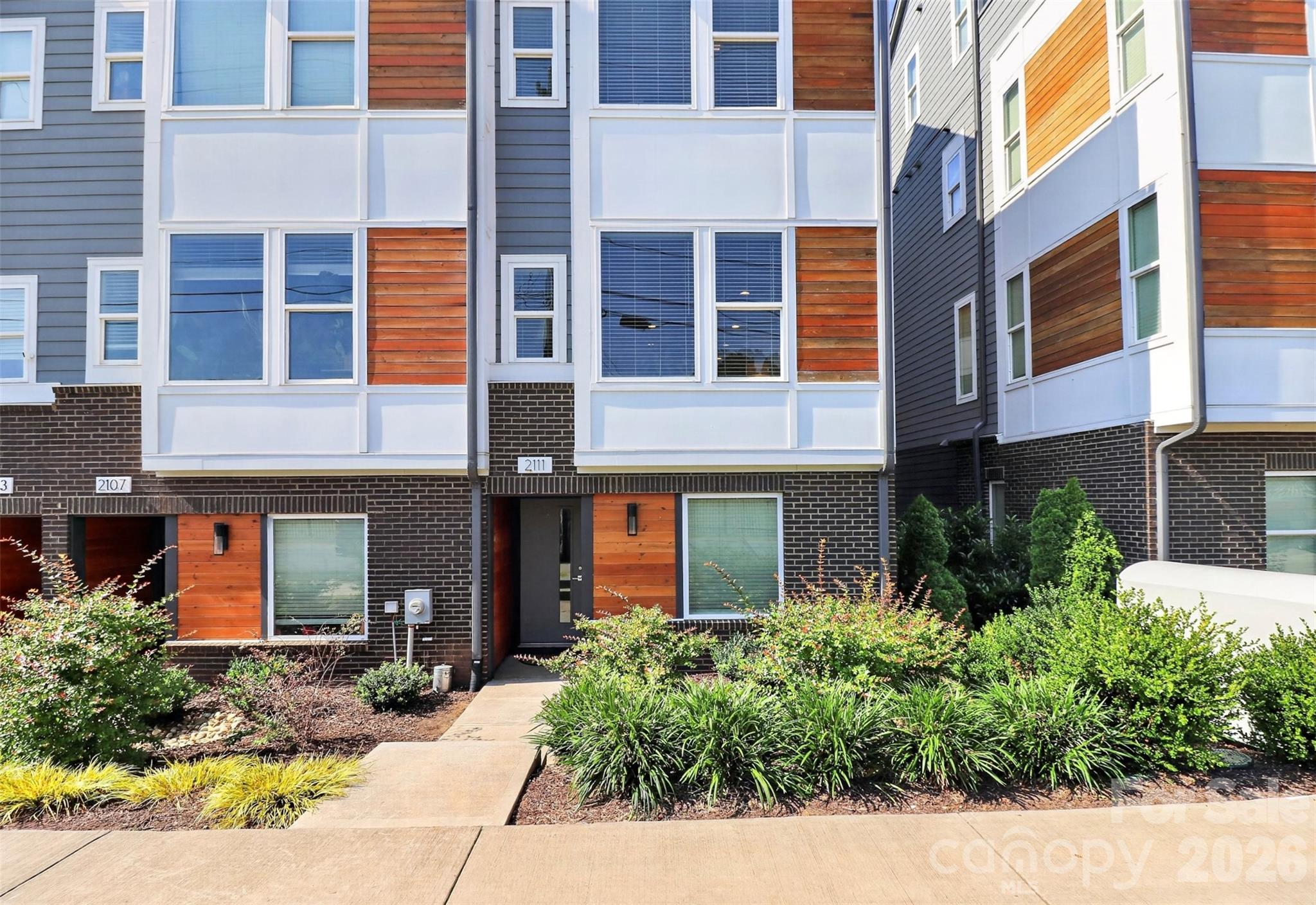 2111 Isom Street — Charlotte