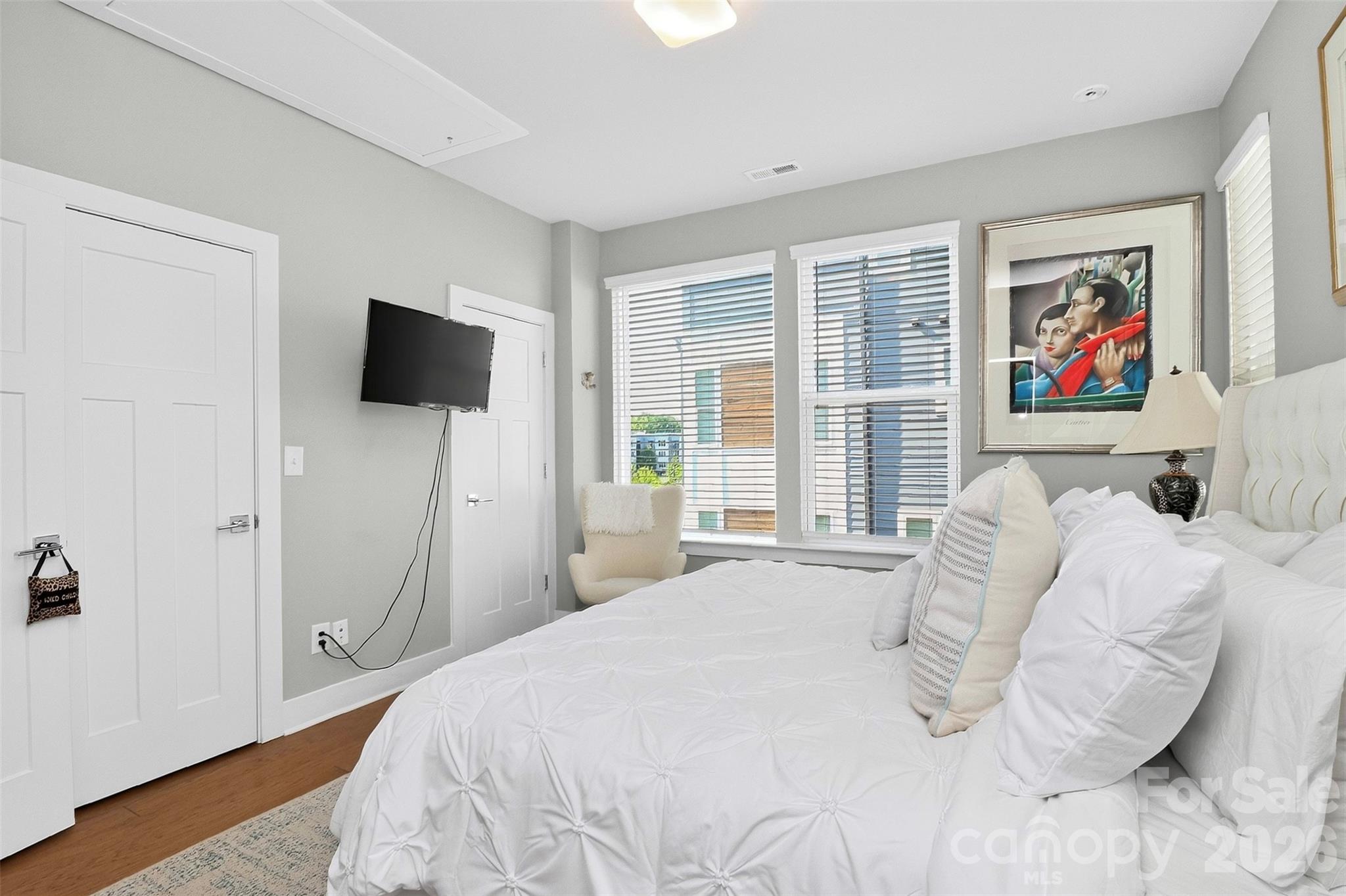 2111 Isom Street — Charlotte