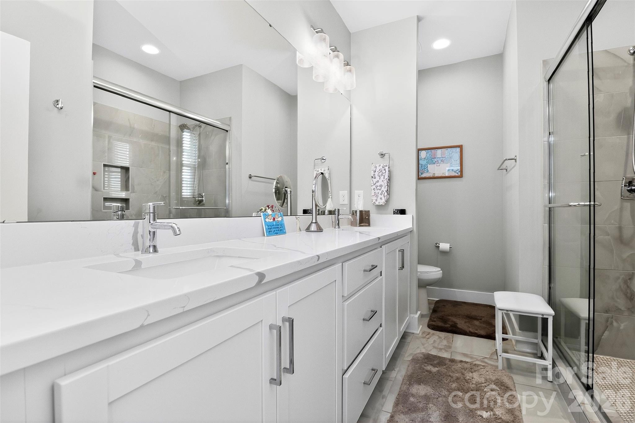 2111 Isom Street — Charlotte