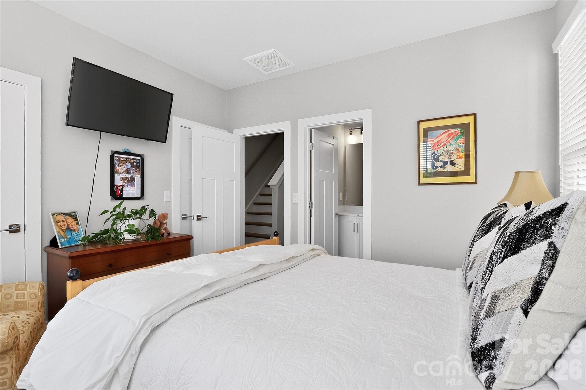 2111 Isom Street — Charlotte