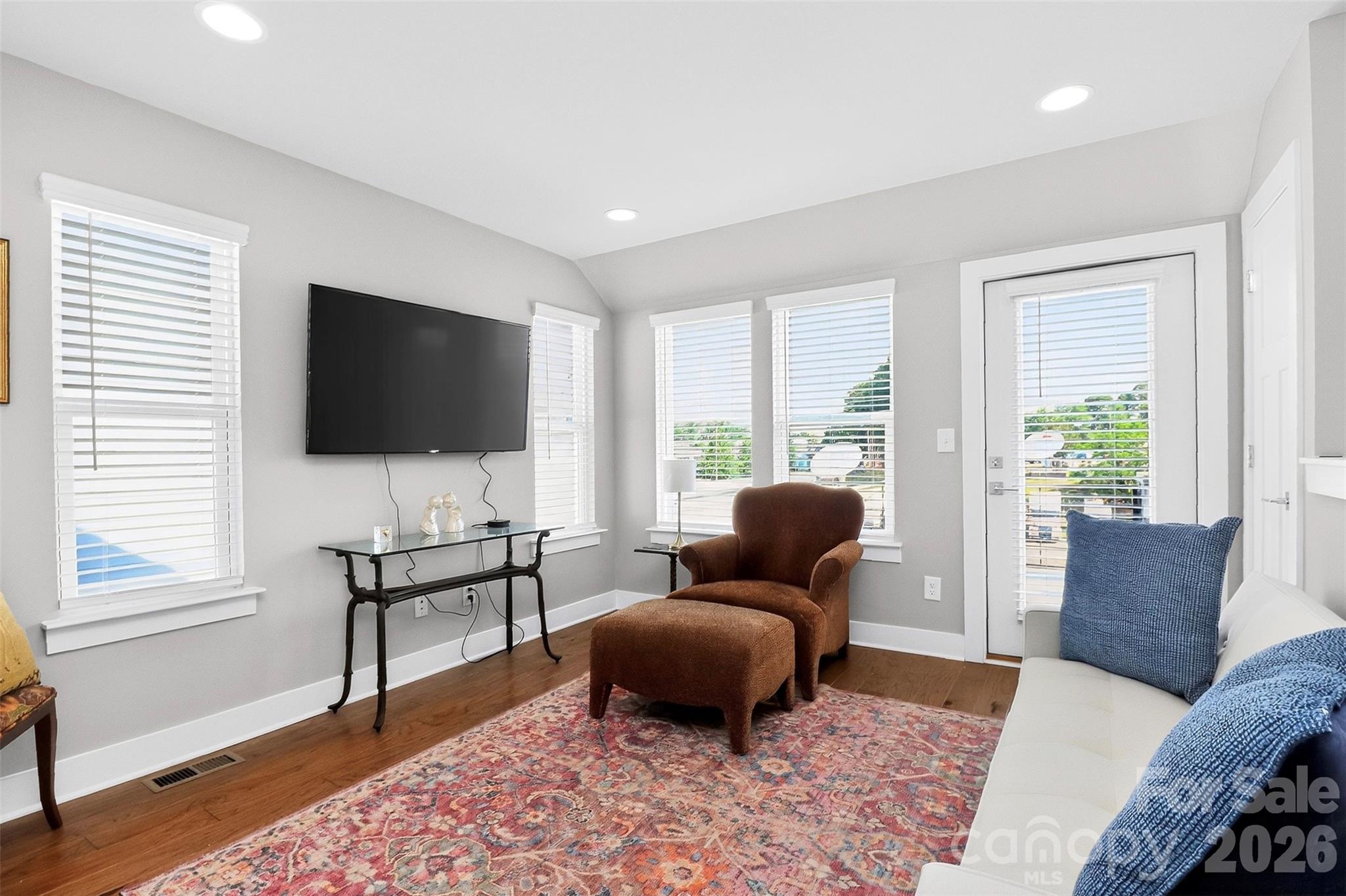 2111 Isom Street — Charlotte