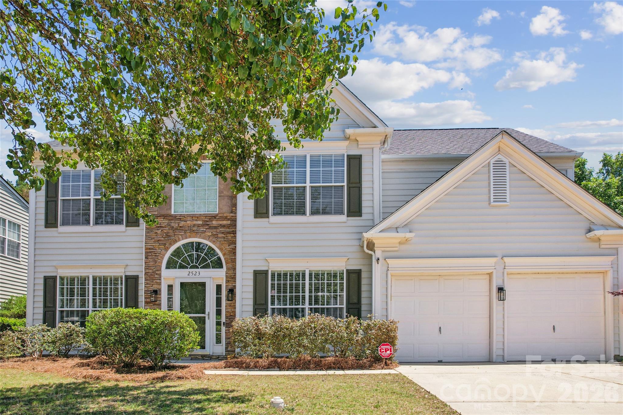 2523 Beacon Forest Drive — Charlotte