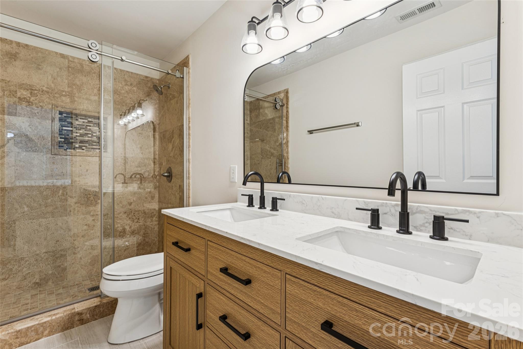 2523 Beacon Forest Drive — Charlotte