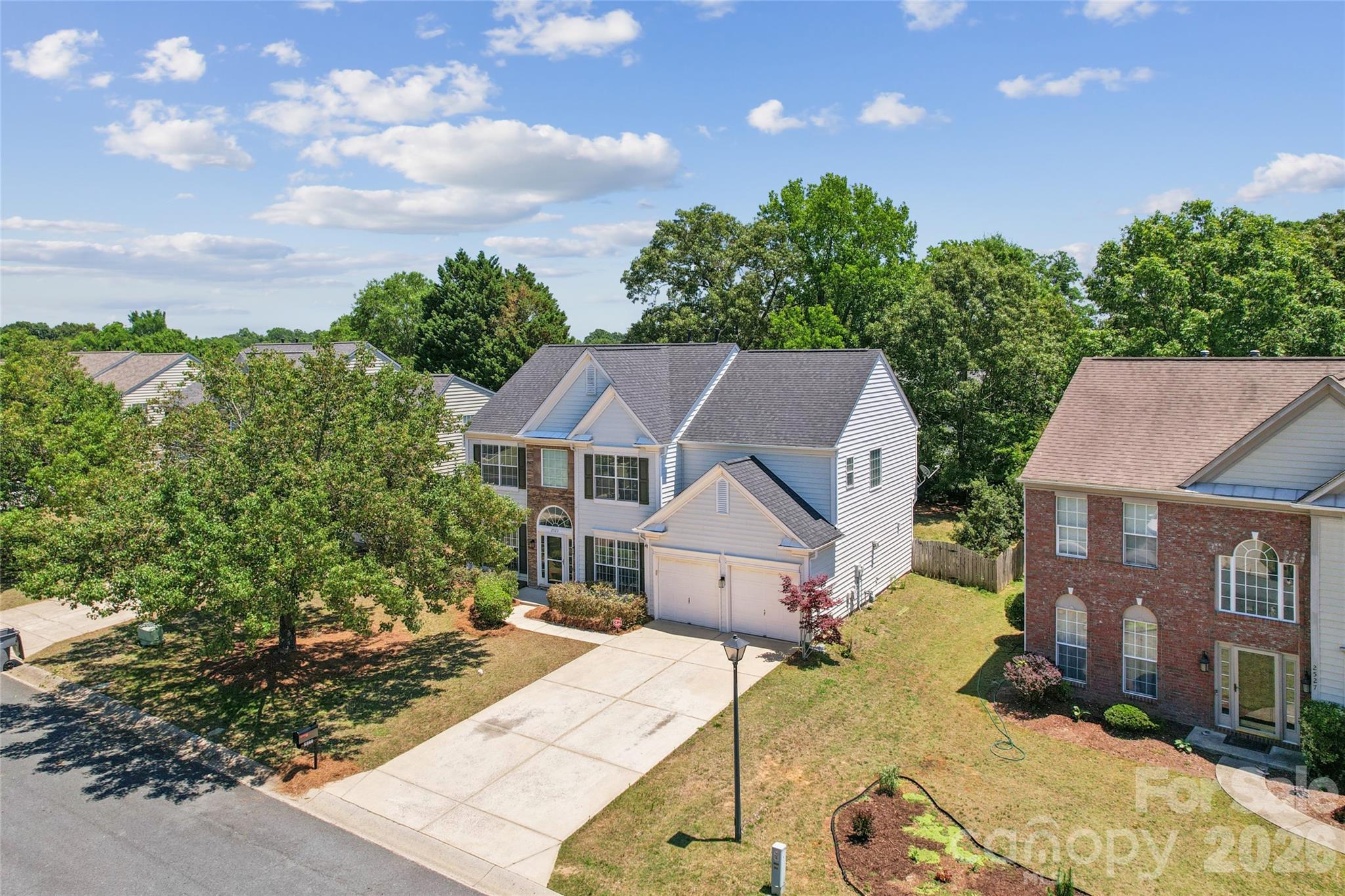 2523 Beacon Forest Drive — Charlotte