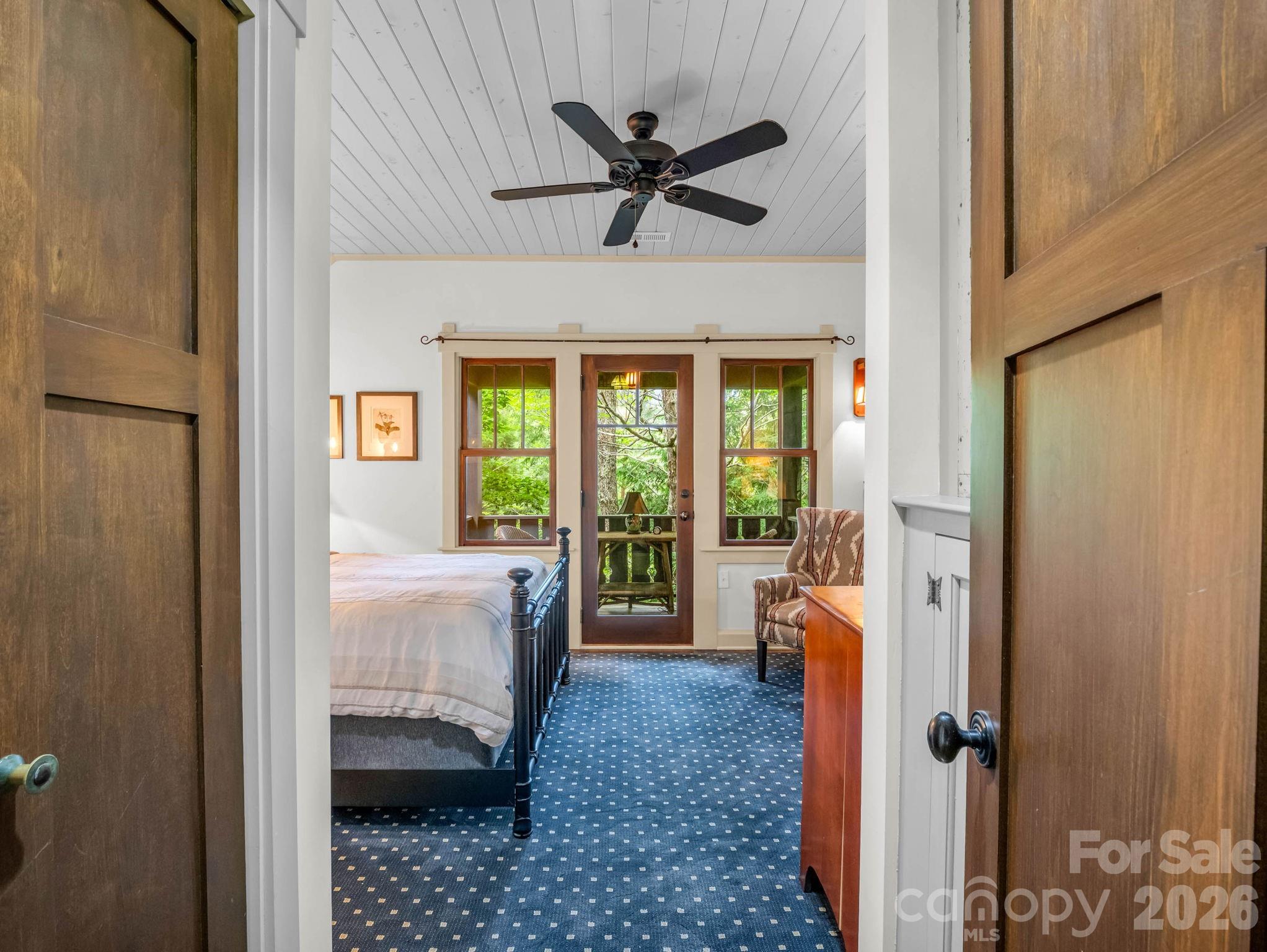 46 Cheshire Drive — Black Mountain