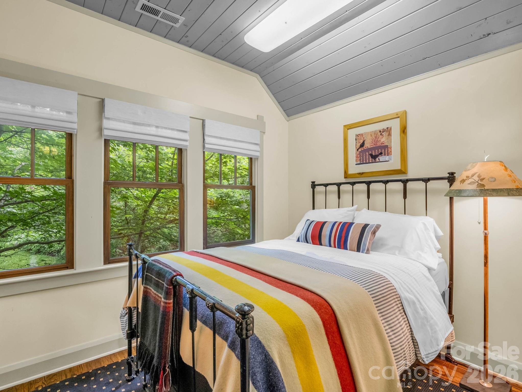 46 Cheshire Drive — Black Mountain