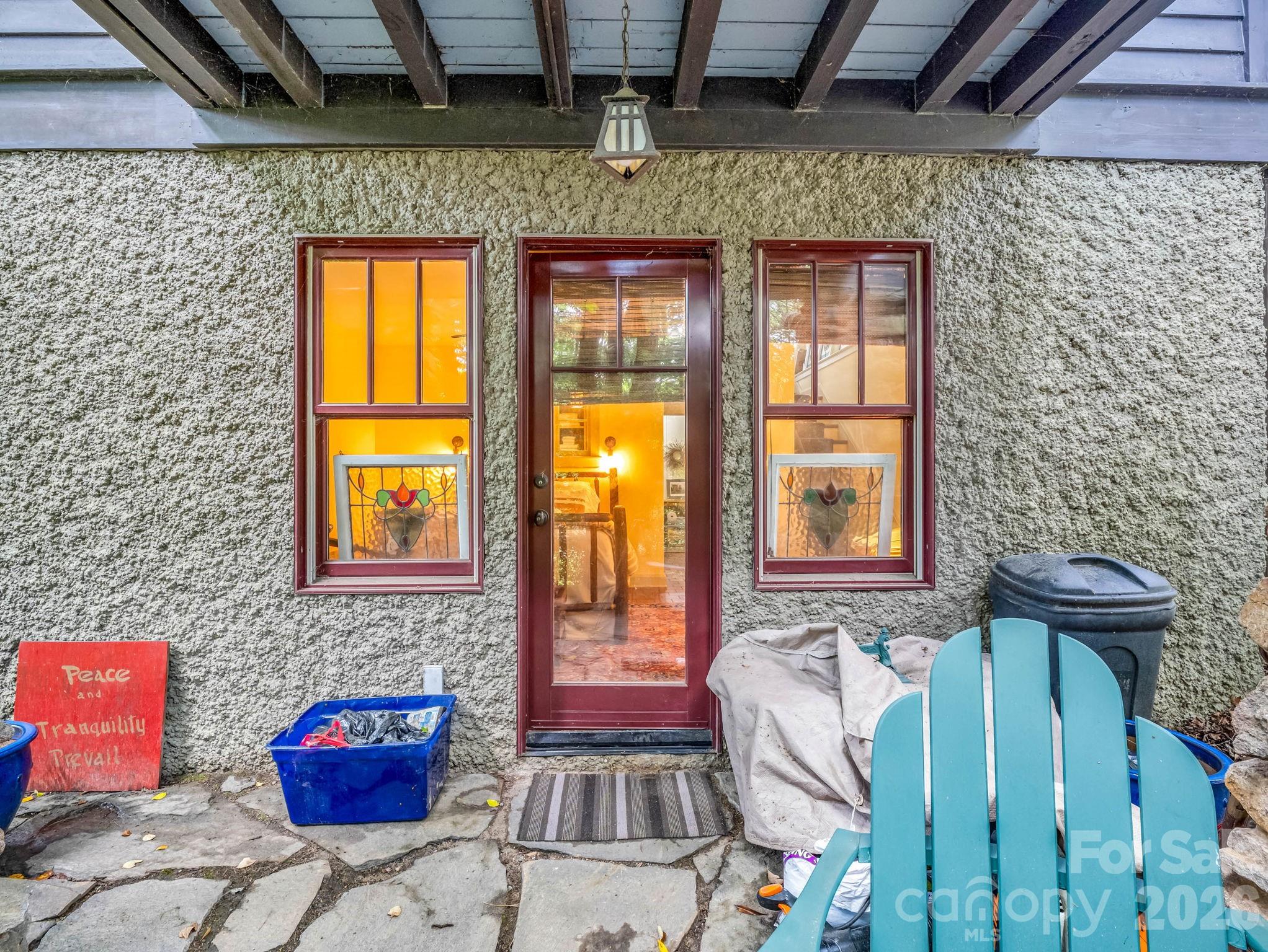 46 Cheshire Drive — Black Mountain
