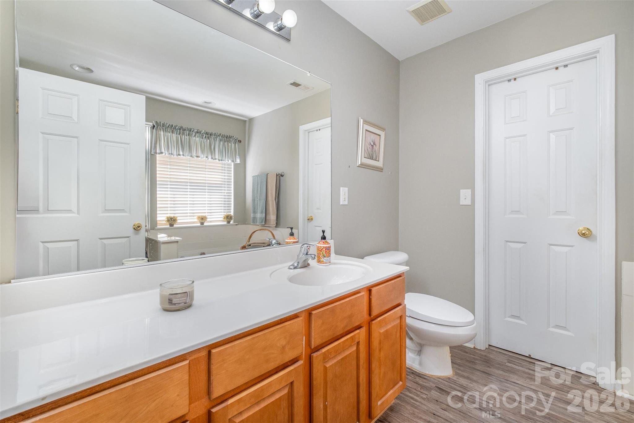 6859 Lakecrest Court — Denver